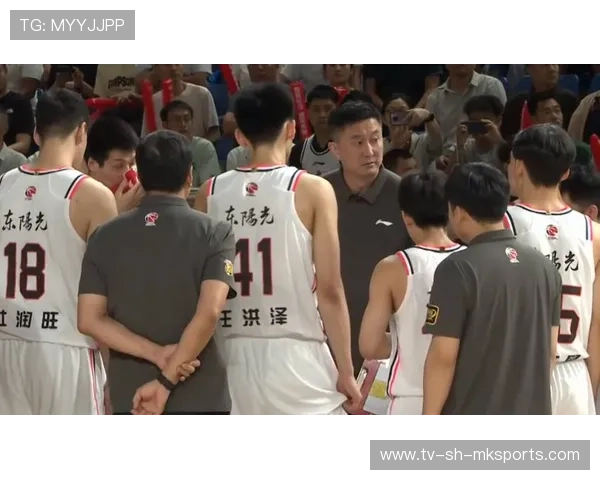 终于来了!CBA暴力锋线打动杜锋,广东再迎冲冠希望,广东男篮杜锋